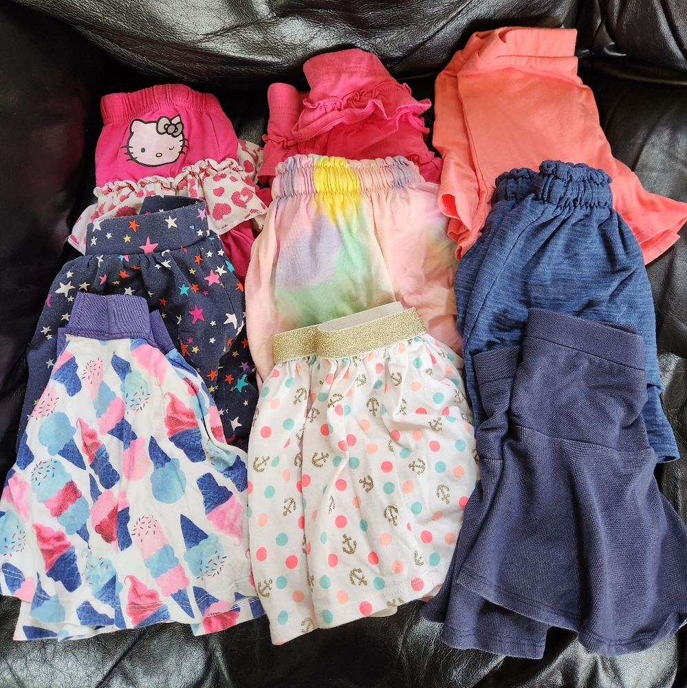 Lot of 9 skorts